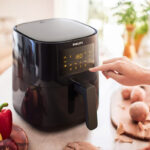 سرخ‌کن بدون روغن فیلیپس مدل HD9252 | 1400 وات، ظرفیت 4.1 لیتر، دیجیتالی - تصویر 5